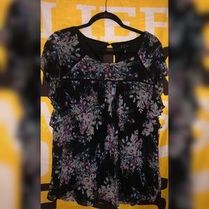 Ruffled floral blouse!
